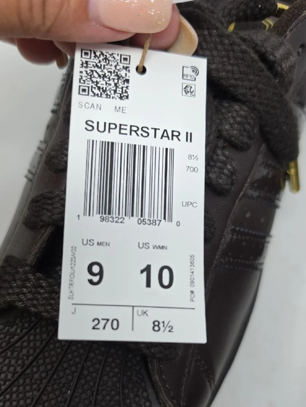 adidas Black Superstar Low-Top Sneakers with Gold Accents Unisex Men 9 Women 10